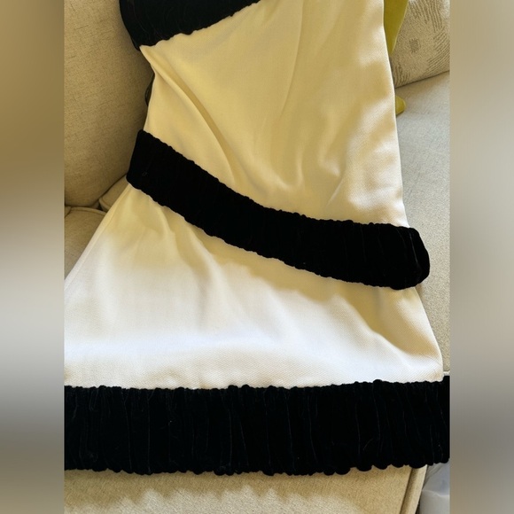 Rachel Zoe- Ivory One Shoulder Mini Dress with Black Velvet Trim - Picture 3 of 4